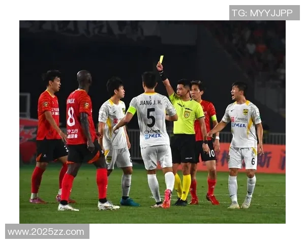 广州足球队在城市联赛中的灵活性表现分析与点评